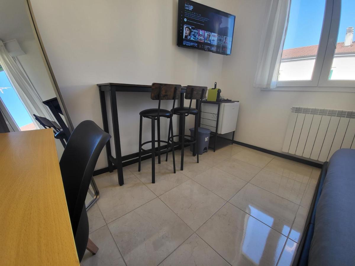 5 Min Stazione - 4 Piano Senza Ascensore Bolonia Zewnętrze zdjęcie